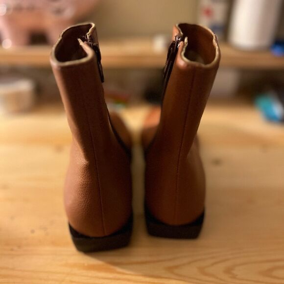 Linea PAOLO Rad ankle boots booties shoes Cognac Womens Size 4.5 New Without Box - Picture 6 of 10